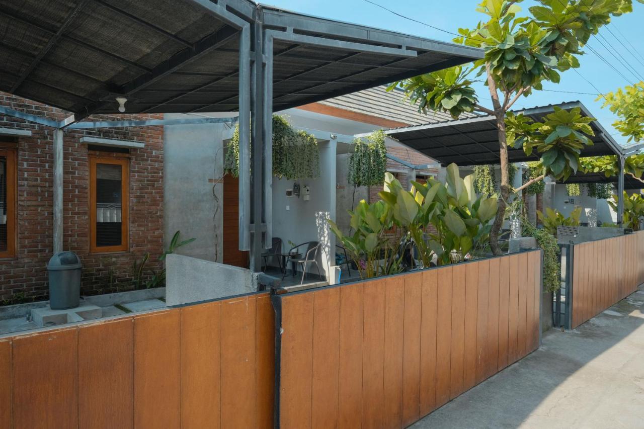 Maison d'hôtes Andewi Denpasar Redpartner - Minimum 30 Nights Sanur